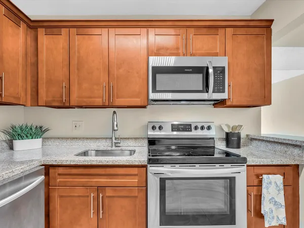 $2,400 | 470 Northwest 20th Street, Unit 3020, Boca Raton, FL 33431