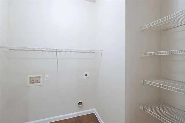 $1,099 | 10505 I-35 Frontage Road South, Unit 222, Austin, TX 78747