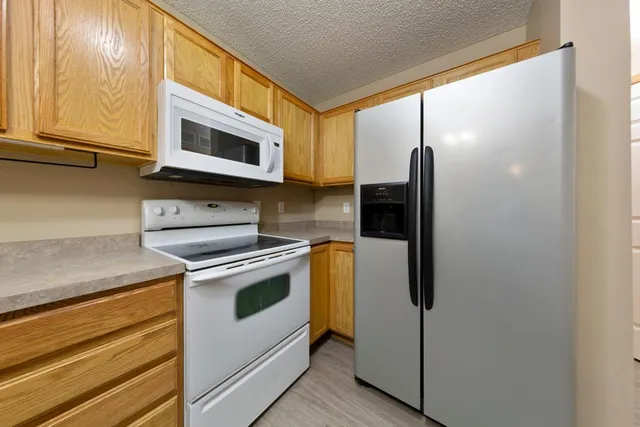 $229,900 | 3010 Pinehurst Drive, Faribault, MN 55021