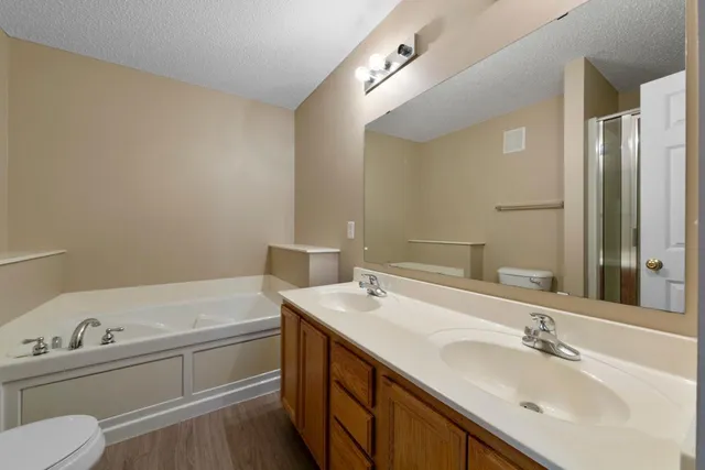 $229,900 | 3010 Pinehurst Drive, Faribault, MN 55021