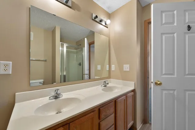 $229,900 | 3010 Pinehurst Drive, Faribault, MN 55021