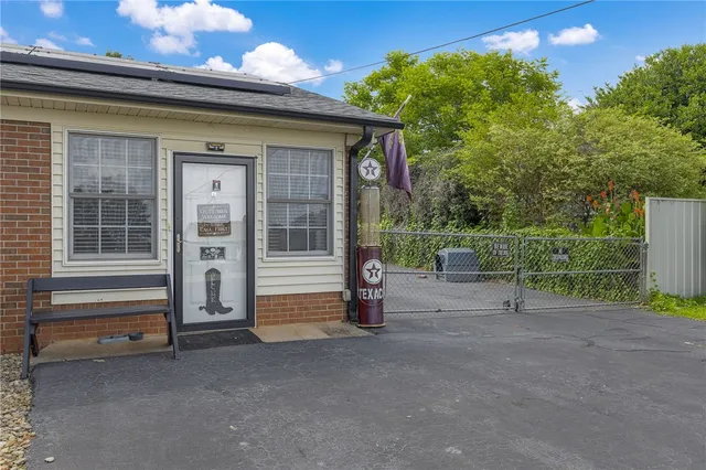 $350,000 | 208 Kenneth Drive, Boiling Springs, SC 29316