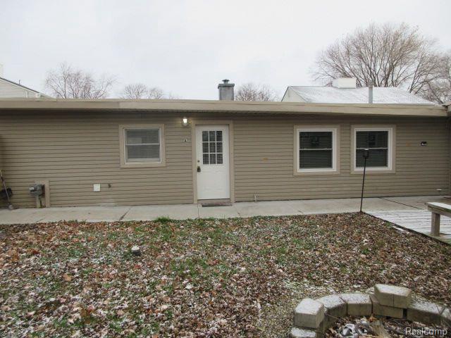 35600 Union Lake Road, Unit A Harrison Township, MI 48045 - Photo 2 of 17