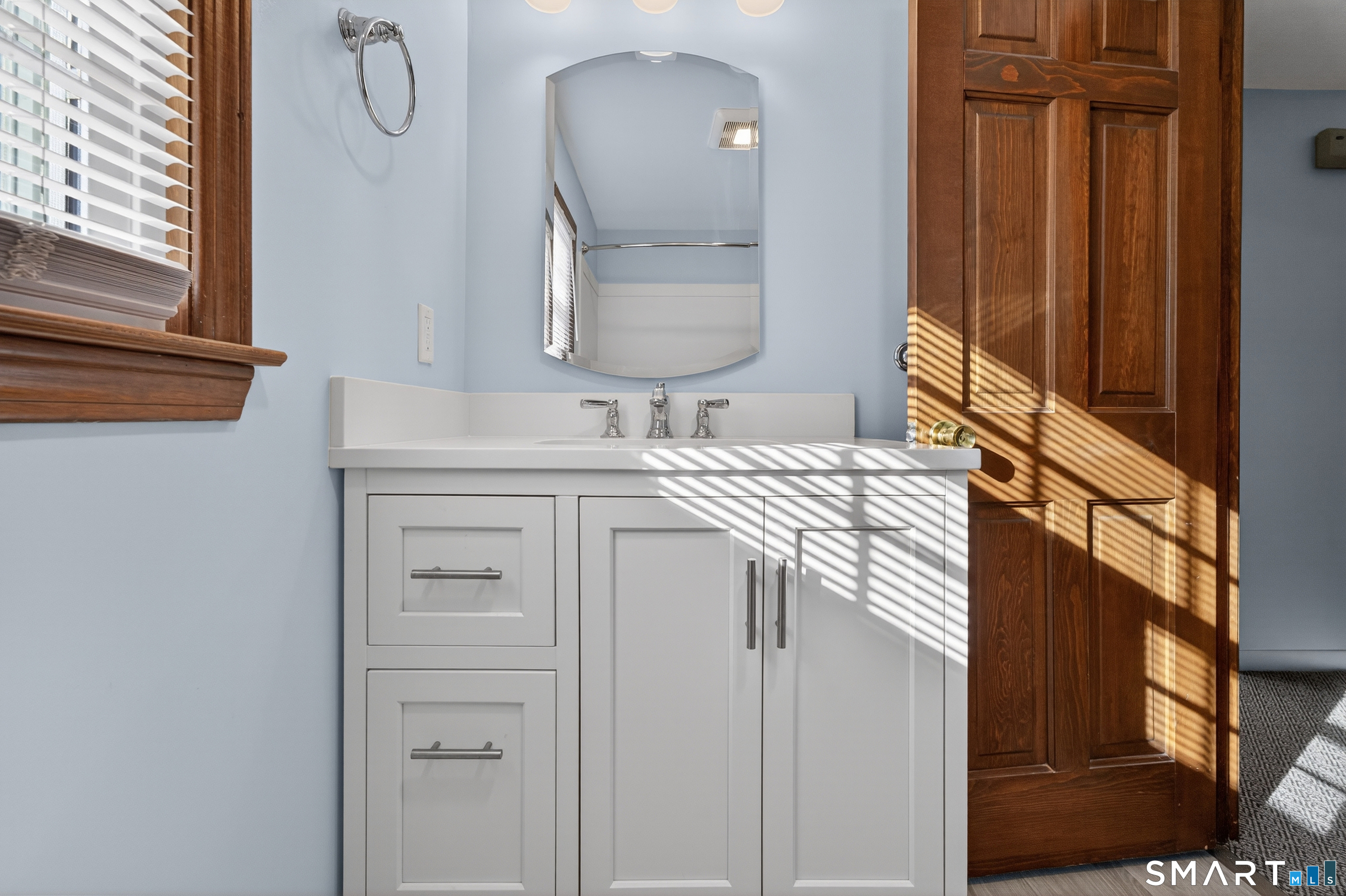 29 Legendary Road East Lyme, CT 06333 - Photo 25 of 36 a bathroom with a sink vanity and mirror