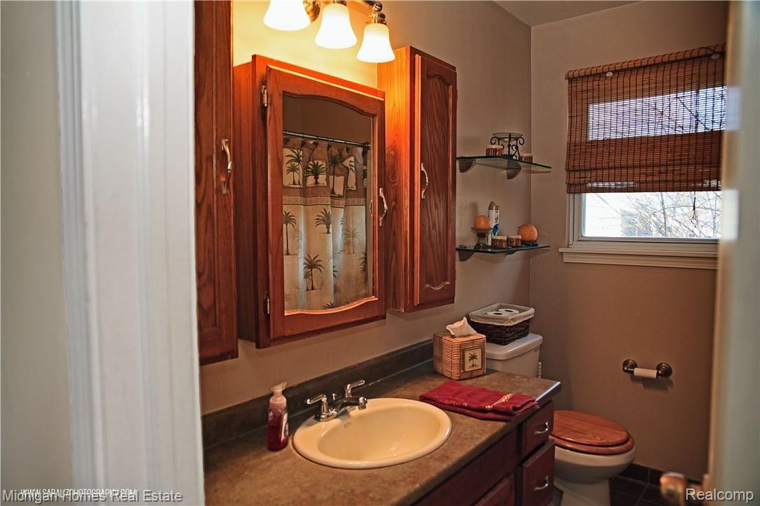 3774 Lippincott Road Lapeer, MI 48446 - Photo 8 of 18 IMG_0011slp.jpg