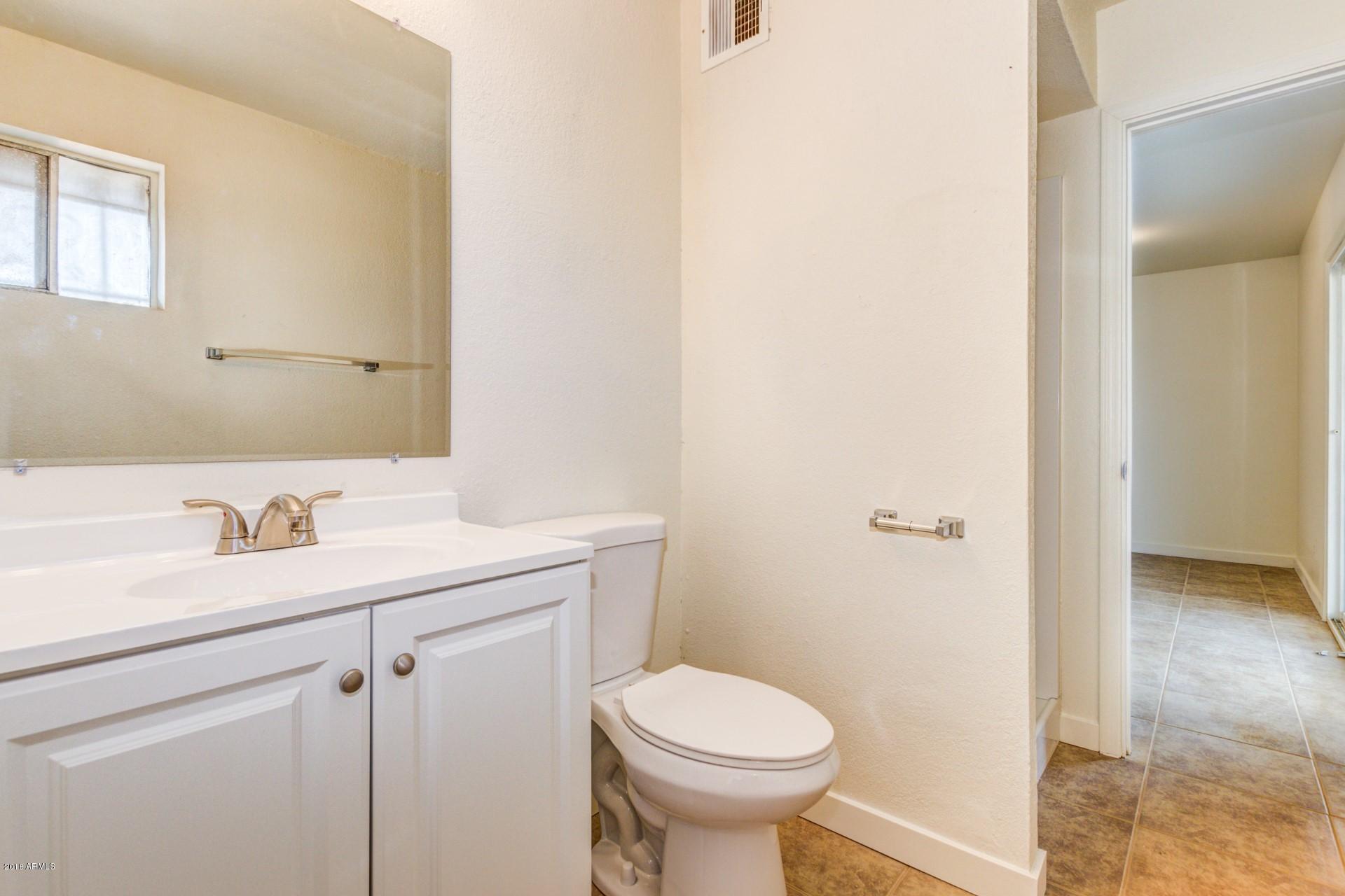 2220 West Pecan Road Phoenix, AZ 85041 - Photo 19 of 23 Pecan - 2220 (18)