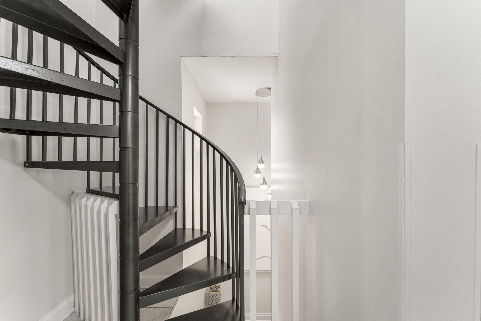 80 Shirah Street Destin, FL 32541 - Photo 46 of 66 a view of staircase with railing and a window