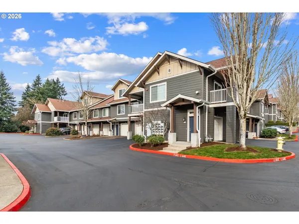$299,100 | 10800 Southeast 17th Circle, Unit B18, Vancouver, WA 98664