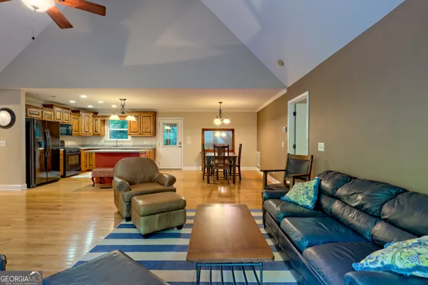 $385,000 | 188 Fulton Road, Tiger, GA 30576