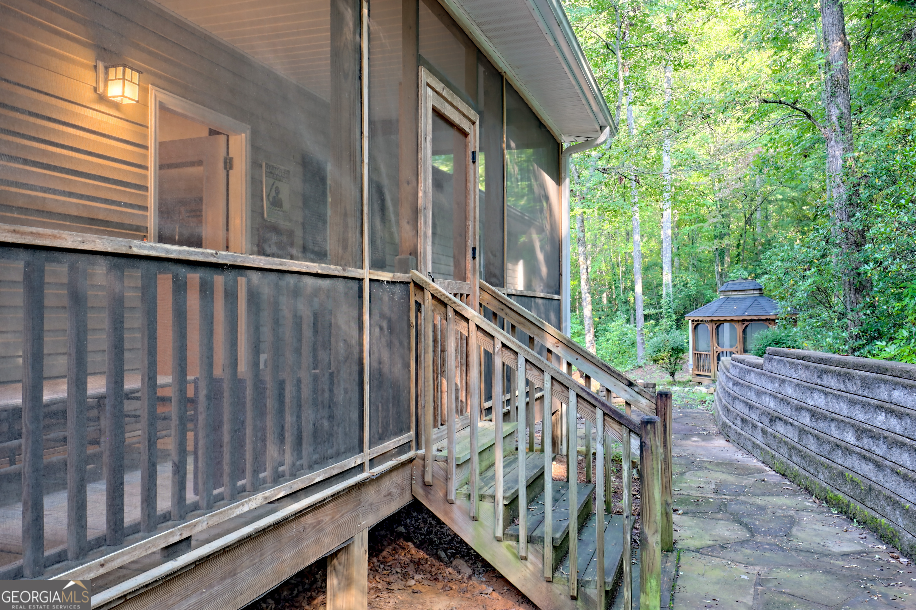 188 Fulton Road Tiger, GA 30576 - Photo 7 of 78