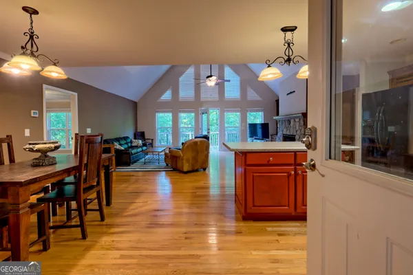 $385,000 | 188 Fulton Road, Tiger, GA 30576