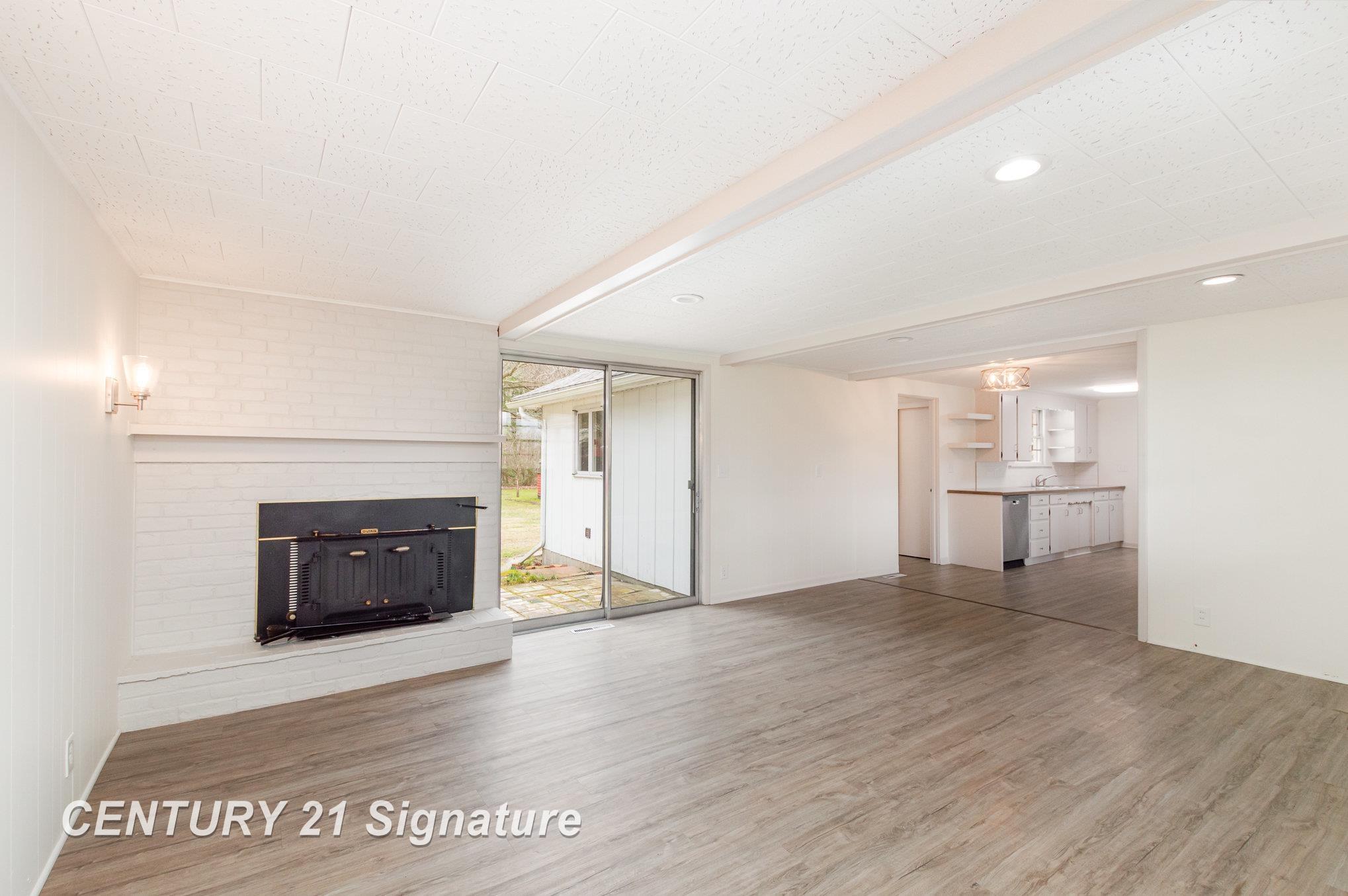10931 South Graham Road St. Charles, MI 48655 - Photo 6 of 28 50170831-1a36383a-6f42-4850-be18-5b22dd278fce.JPG