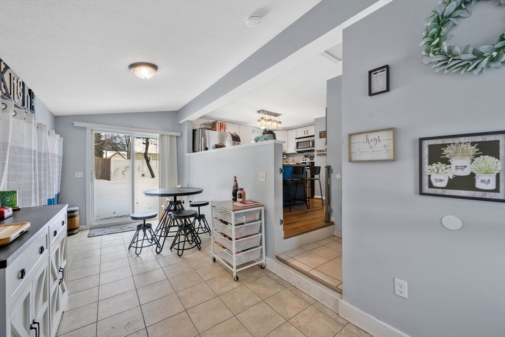 45 Georgetown Street Springfield, MA 01104 - Photo 11 of 25 Gallery Image 11
