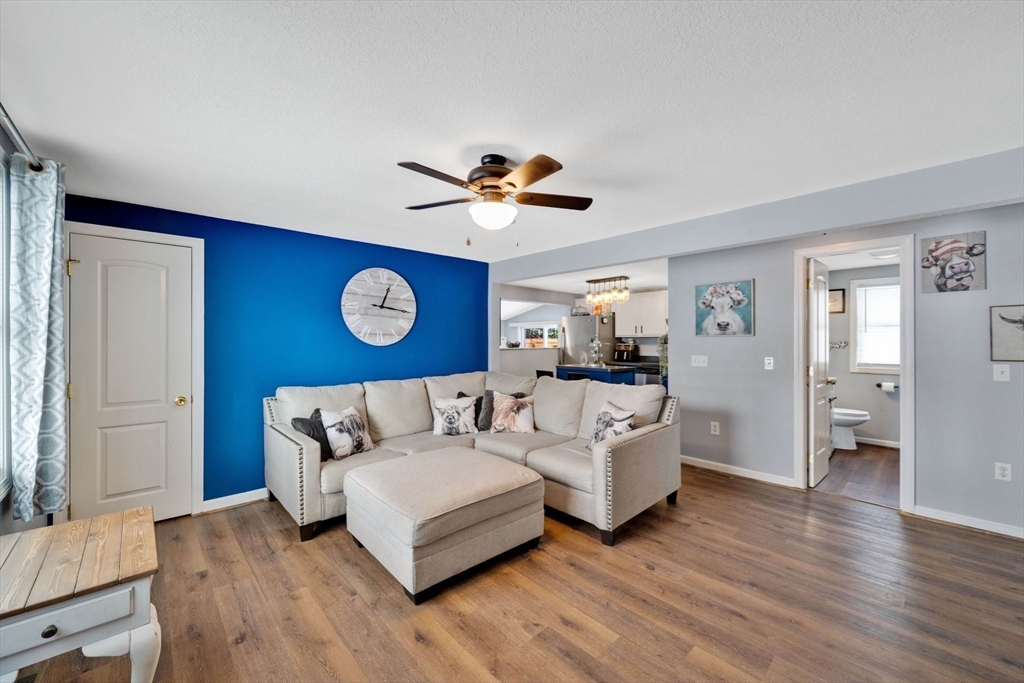 45 Georgetown Street Springfield, MA 01104 - Photo 3 of 25 Gallery Image 3