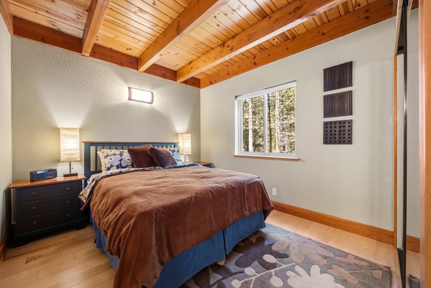 6104 Serene Road Soda Springs, CA 95728 - Photo 12 of 28