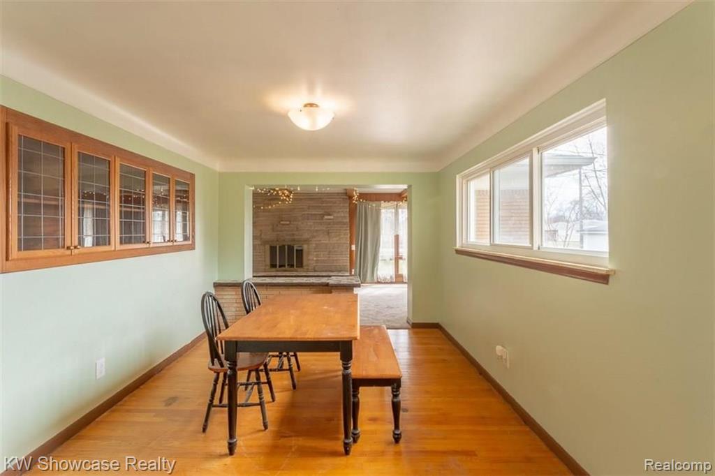 26632 Potomac Court Center Line, MI 48015 - Photo 7 of 45