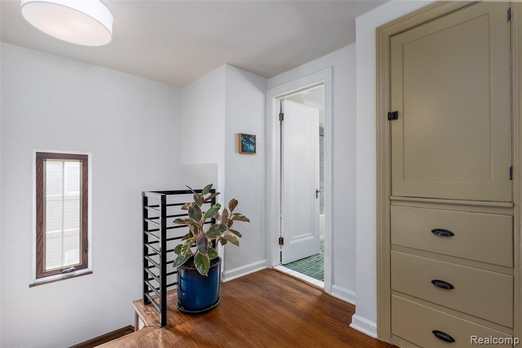 3930 Yorkshire Road Detroit, MI 48224 - Photo 23 of 41 Gallery Image 23