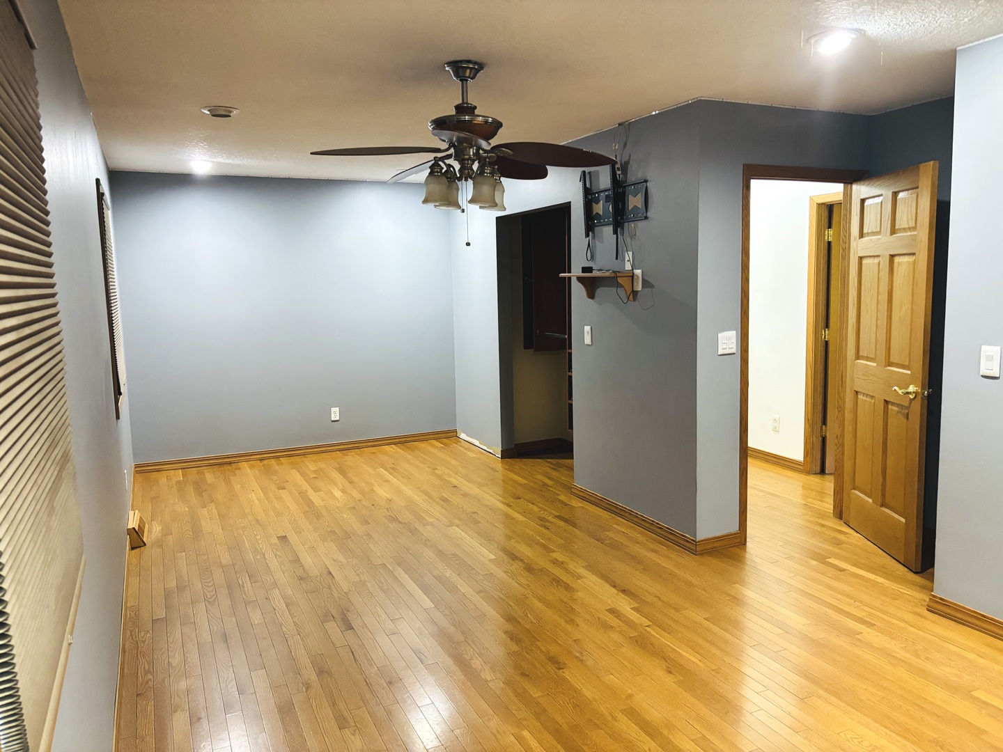 23663 Hazel Road Sterling, IL 61081 - Photo 8 of 22