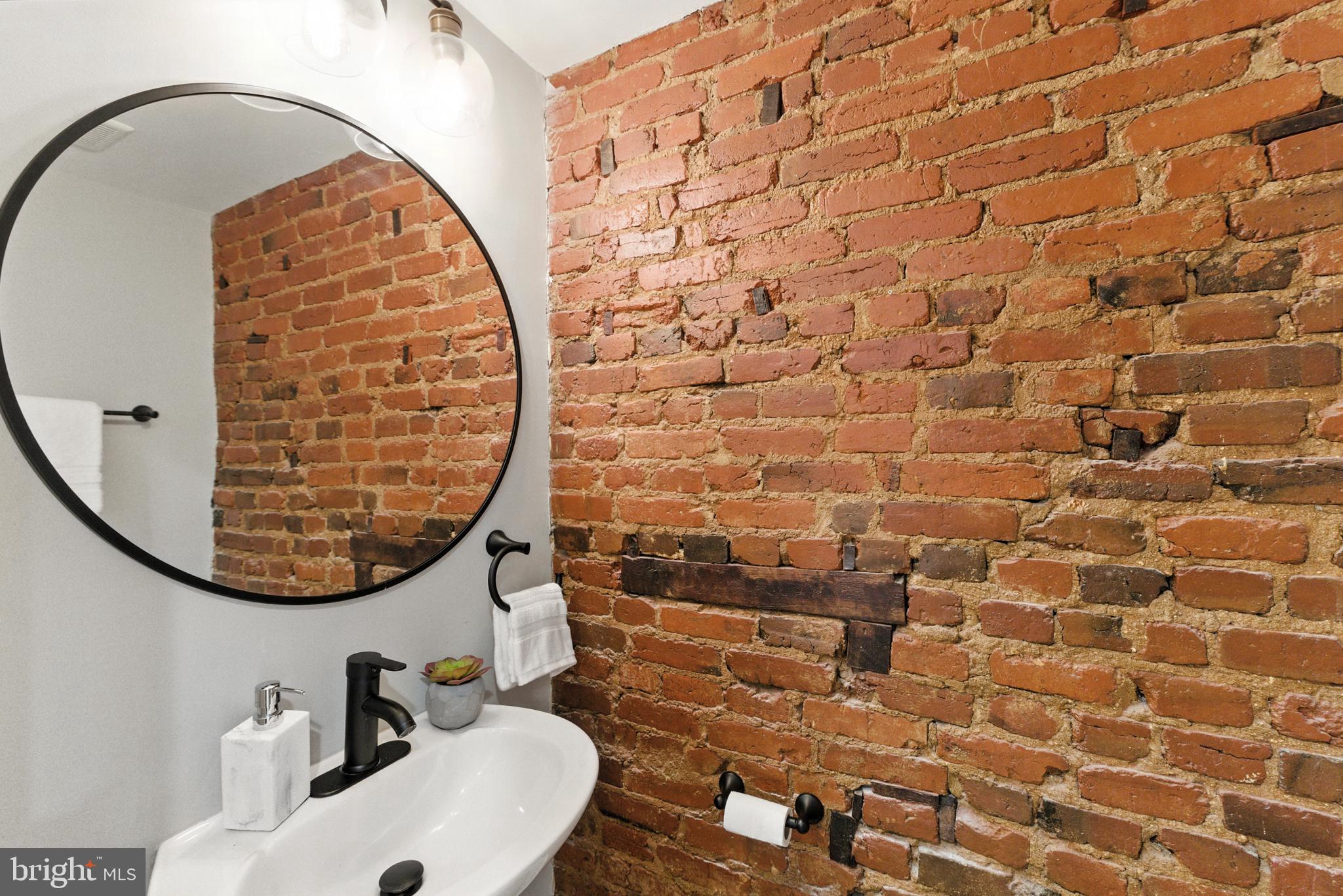 304 12th Street Northeast Washington, DC 20002 - Photo 29 of 79 Main level powder room