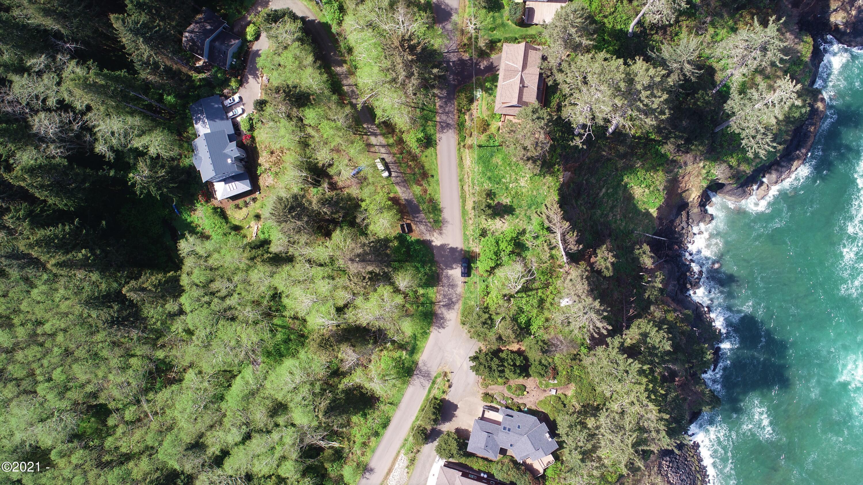 2500 South Beach Road Neskowin, OR 97149 - Photo 2 of 12 Overview