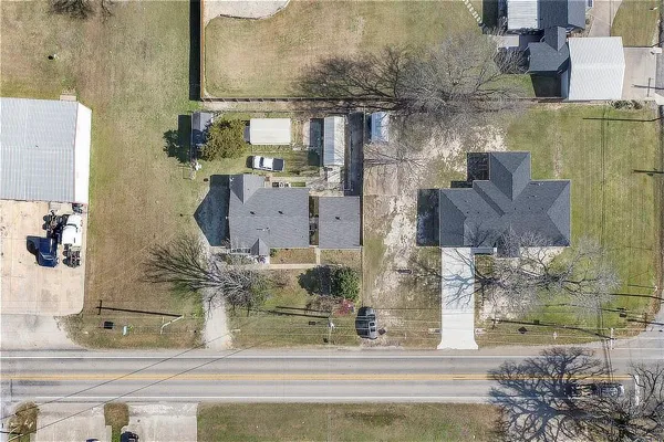 $324,900 | 128 North Osborn Street, Alba, TX 75410