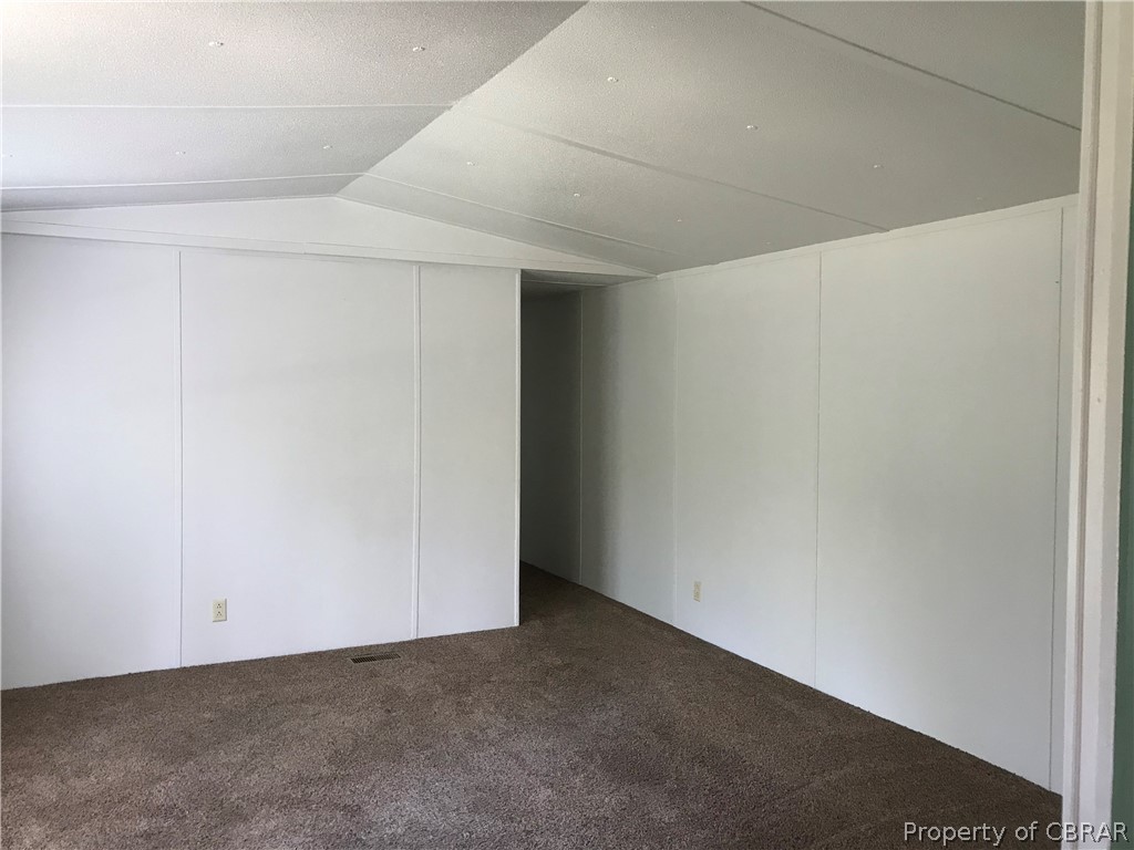 447 Syringa Road Topping, VA 23169 - Photo 7 of 19 Gallery Image 7