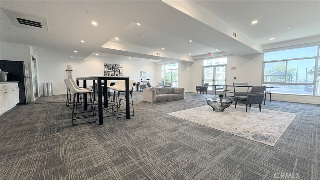 56 East Duarte Road, Unit 320 Arcadia, CA 91006 - Photo 29 of 33
