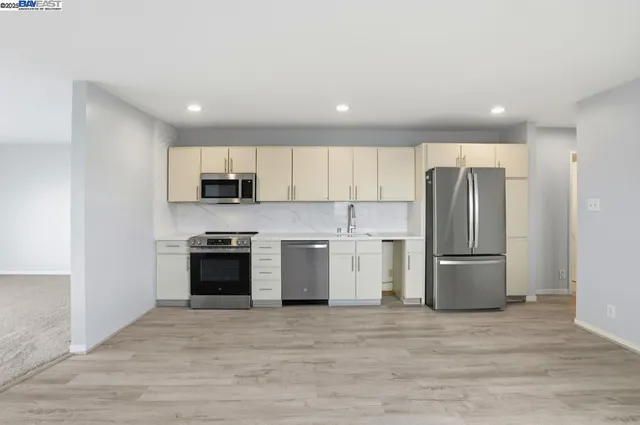 $1,530,000 | 450 San Bruno Avenue, Unit 2, San Francisco, CA 94110