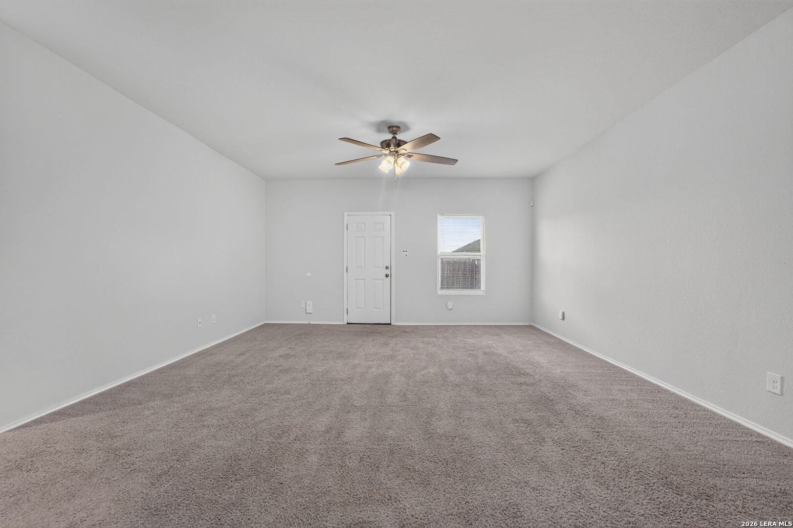 7003 Phoenix Path Converse, TX 78109 - Photo 18 of 45 Gallery Image 18