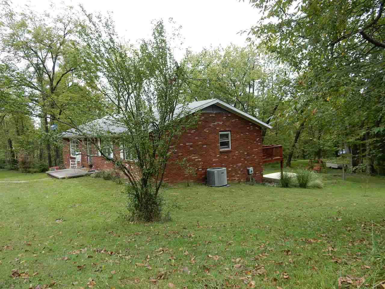 2295 South Garrison Chapel Road Bloomington, IN 47403 - Photo 2 of 19 Gallery Image 2