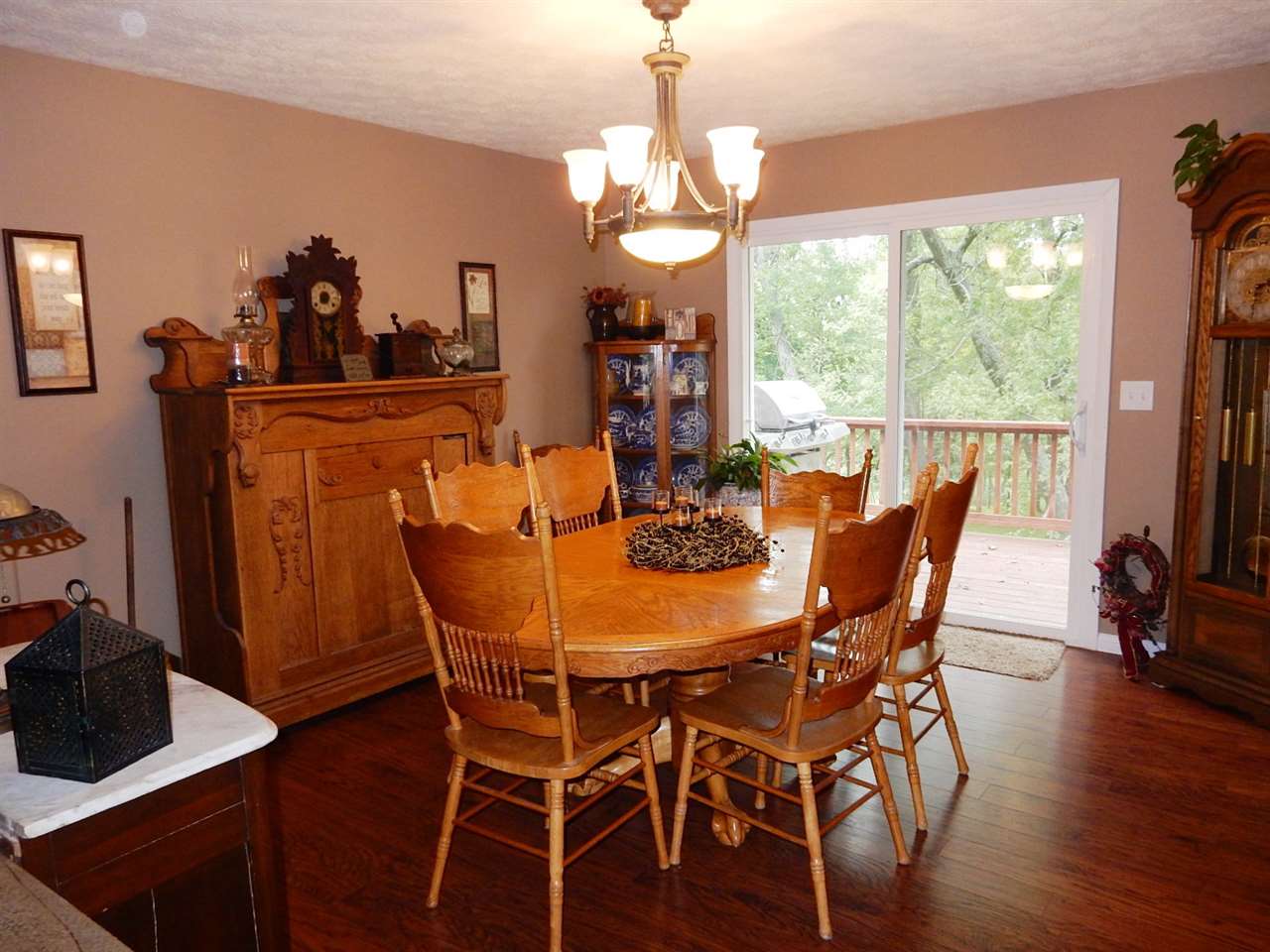 2295 South Garrison Chapel Road Bloomington, IN 47403 - Photo 9 of 19 Gallery Image 9