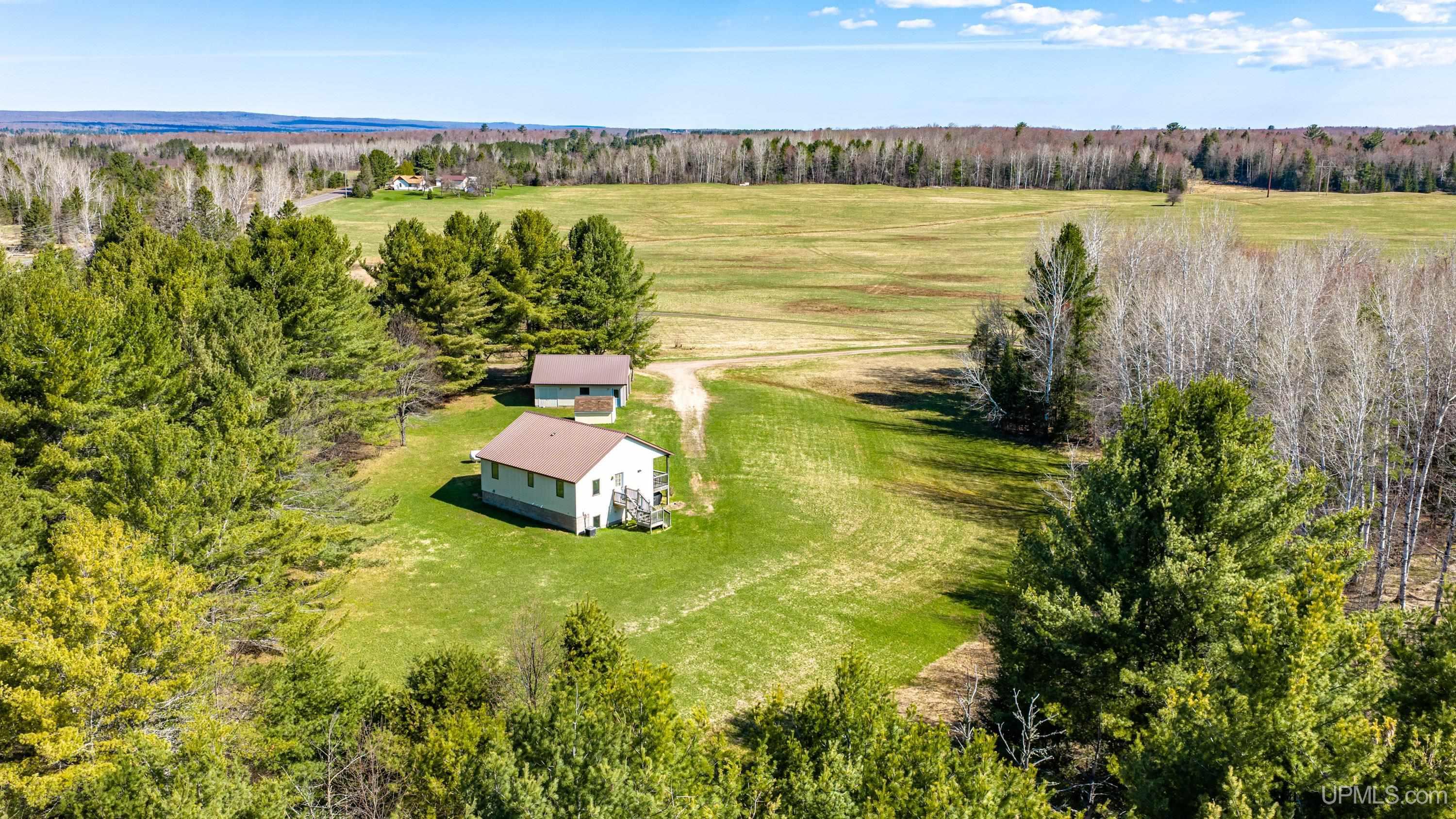 33490 Tapiola Road Pelkie, MI 49958 - Photo 3 of 82