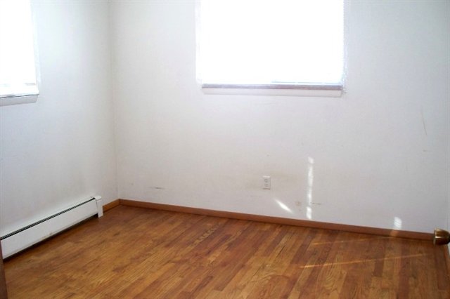 1775 North River Road St. Clair, MI 48079 - Photo 8 of 13 31090623-7.JPG