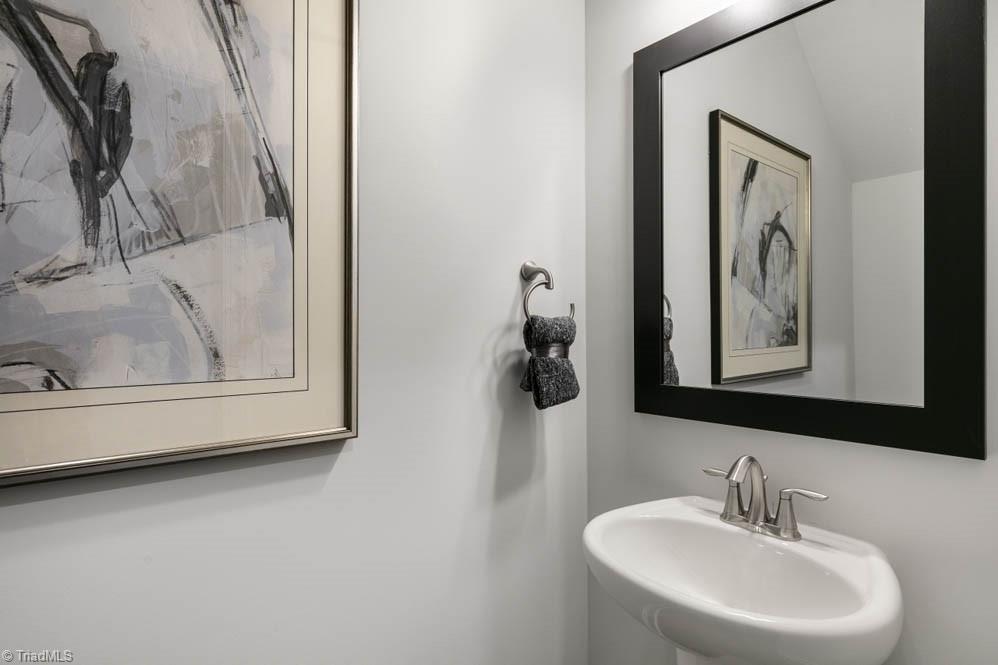 307 Ranger Road Jamestown, NC 27282 - Photo 18 of 35 *Photos are of model home and are for representational purposes only