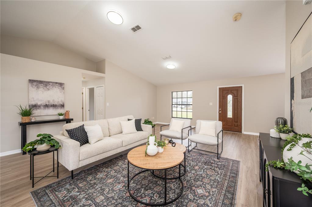 246 Ridgewood Street Altamonte Springs, FL 32701 - Photo 4 of 21 Gallery Image 4
