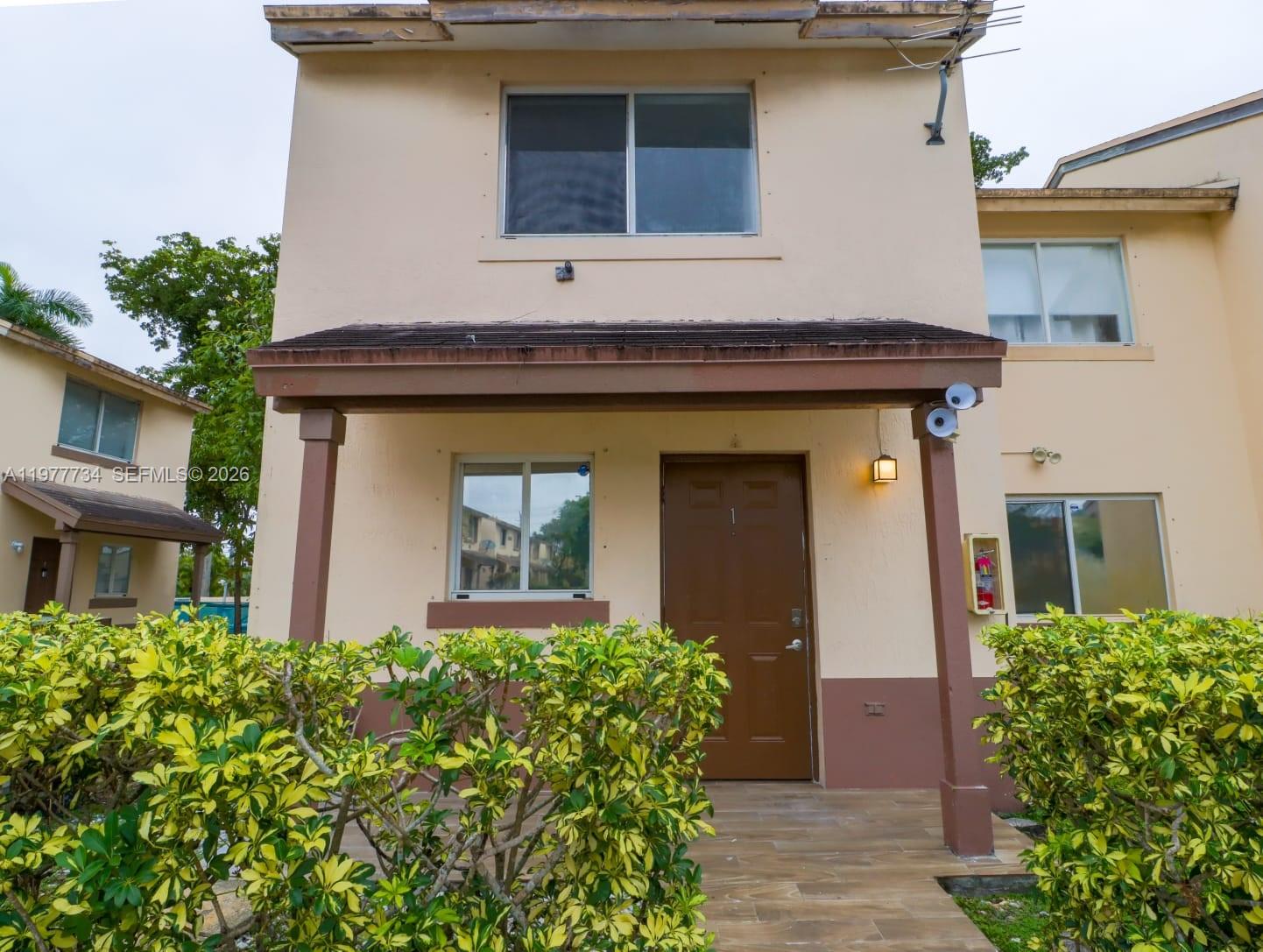 14010 Northeast 3rd Court, Unit 1 Miami, FL 33161 - Photo 16 of 18