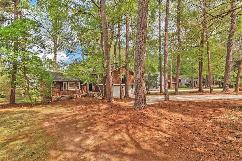5350 Rockbridge Road Southwest Stone Mountain, GA 30088 - Photo 2 of 25