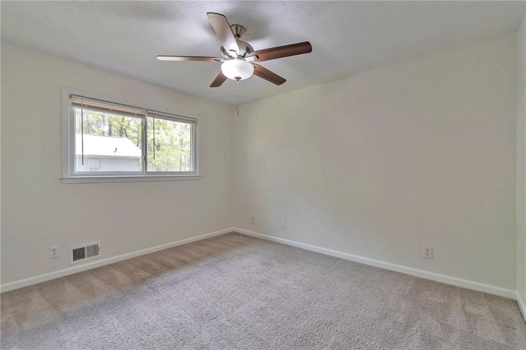 5350 Rockbridge Road Southwest Stone Mountain, GA 30088 - Photo 22 of 25