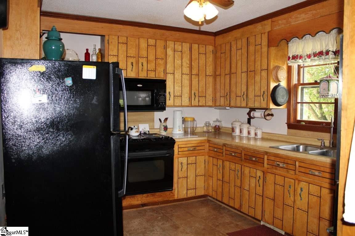 4132 6 And 20 Road Williamston, SC 29697 - Photo 7 of 29