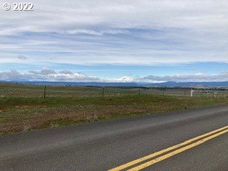 Simcoe Mountain Road Centerville, WA 98613 - Photo 6 of 18 a view of an ocean
