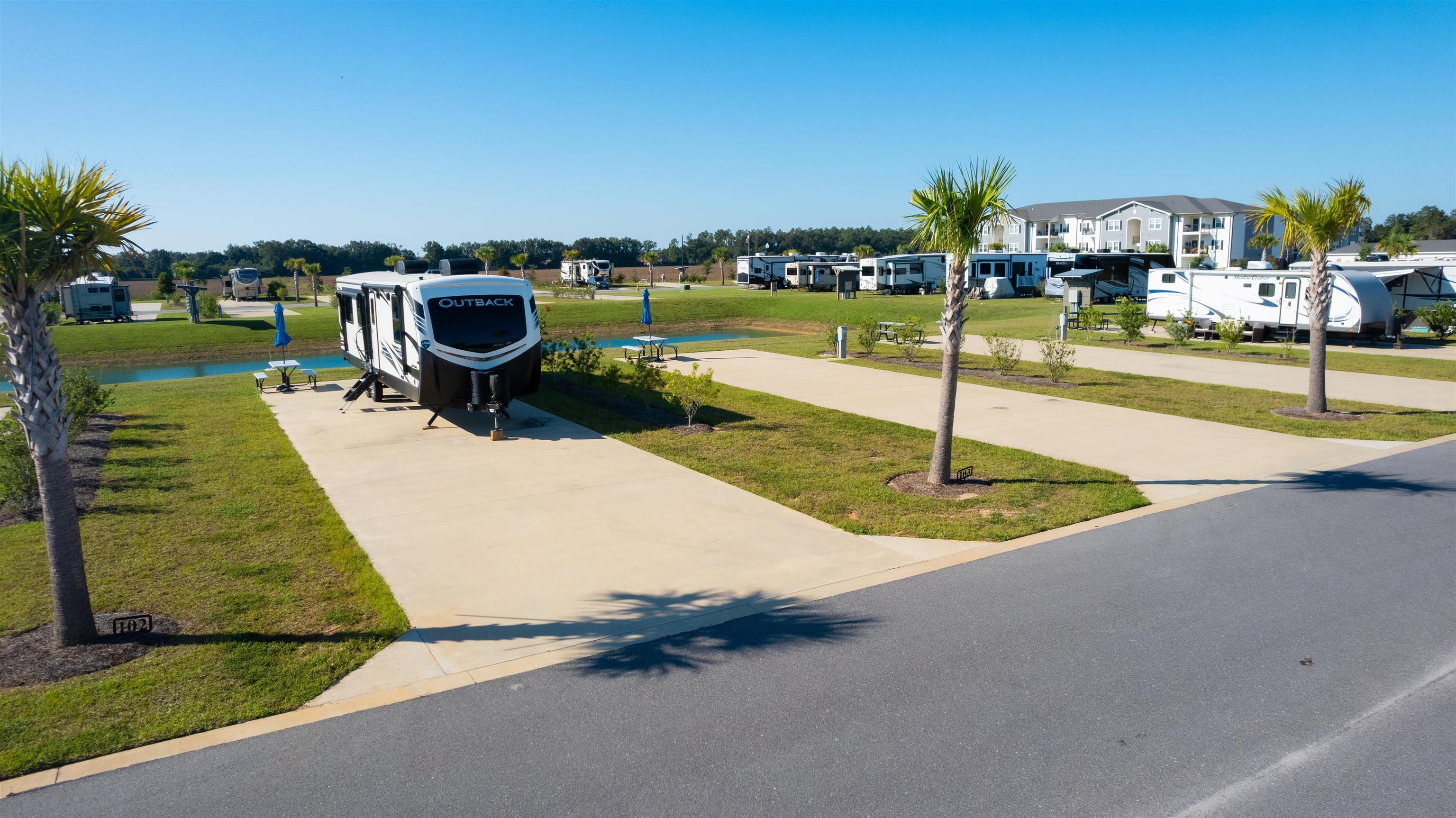 728 Vacation Circle Foley, AL 36535 - Photo 12 of 18