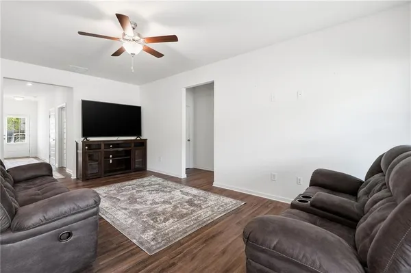 $349,900 | 175 Crossroad Circle, Jasper, GA 30143
