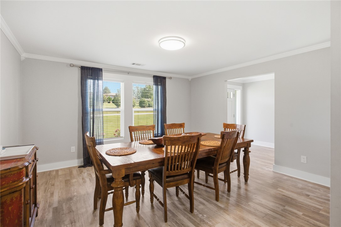 607 West Quincy Road Seneca, SC 29678 - Photo 20 of 38