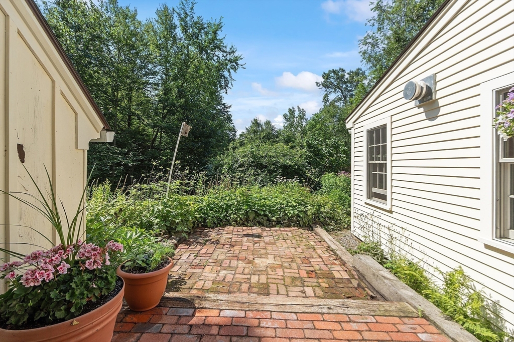 159 West Bare Hill Road Harvard, MA 01451 - Photo 27 of 36