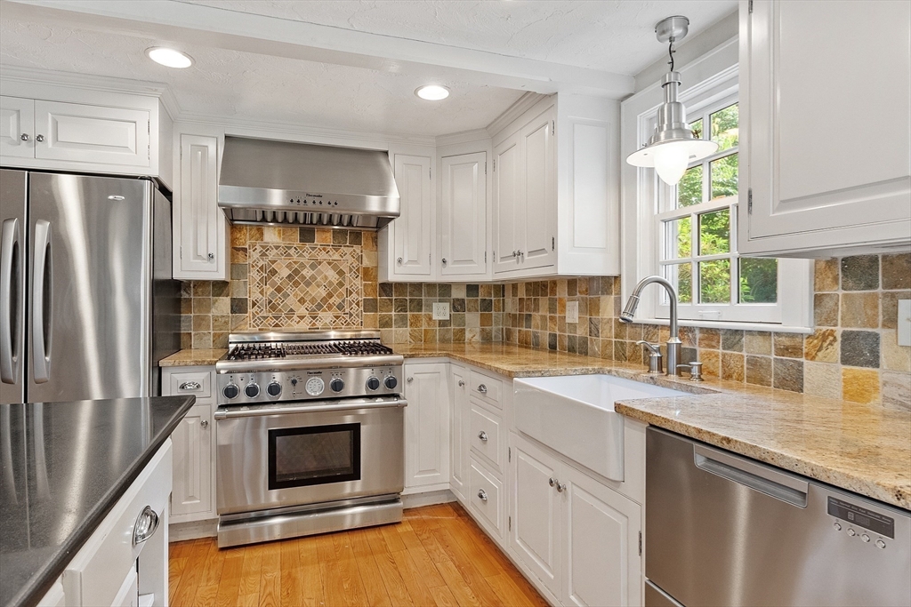 159 West Bare Hill Road Harvard, MA 01451 - Photo 5 of 36