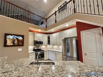 $330,000 | 1220 Westwood Village Lane, Unit 403, Midlothian, VA 23114