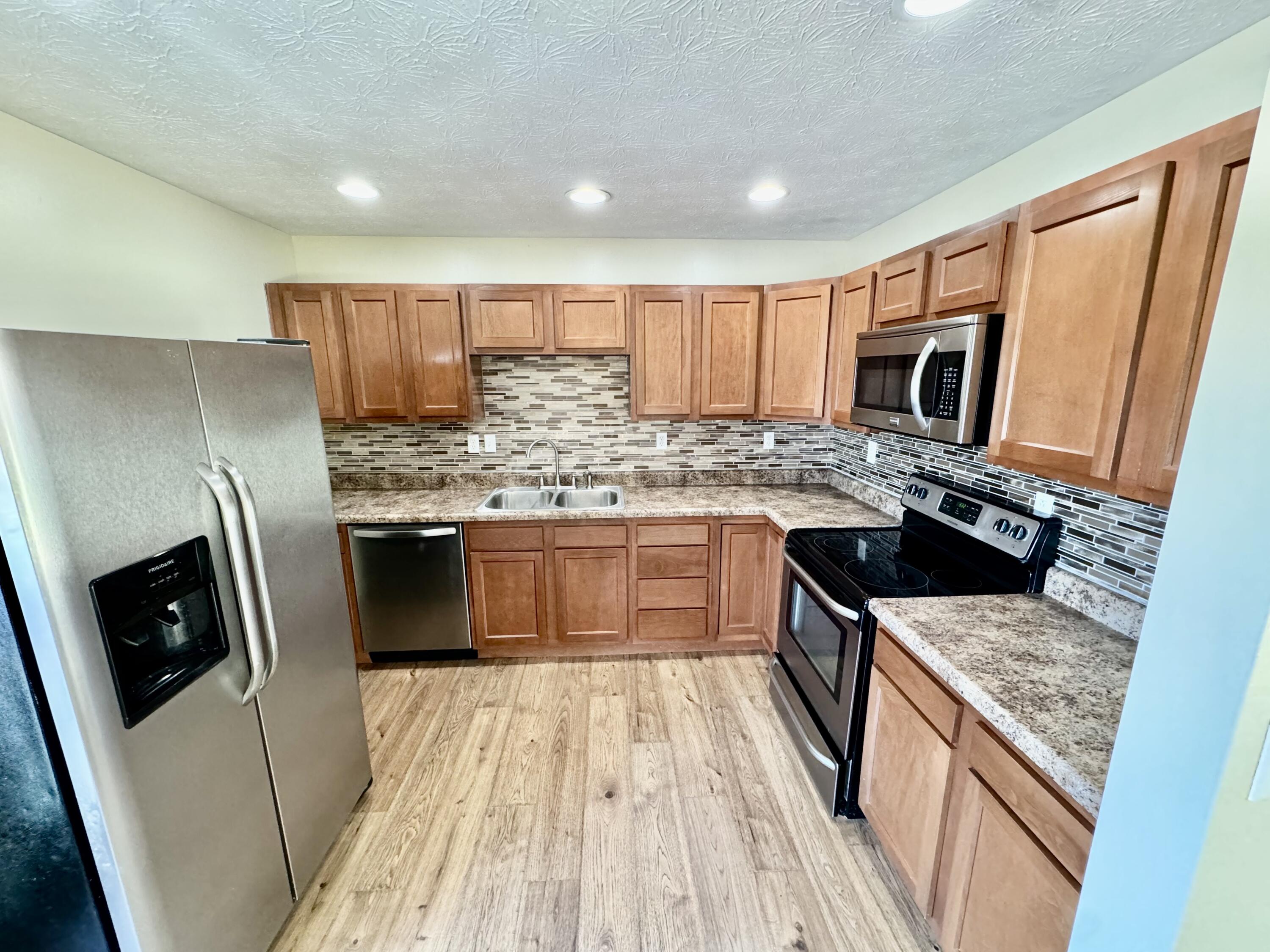 960 Reeves Road Dry Ridge, KY 41035 - Photo 9 of 29