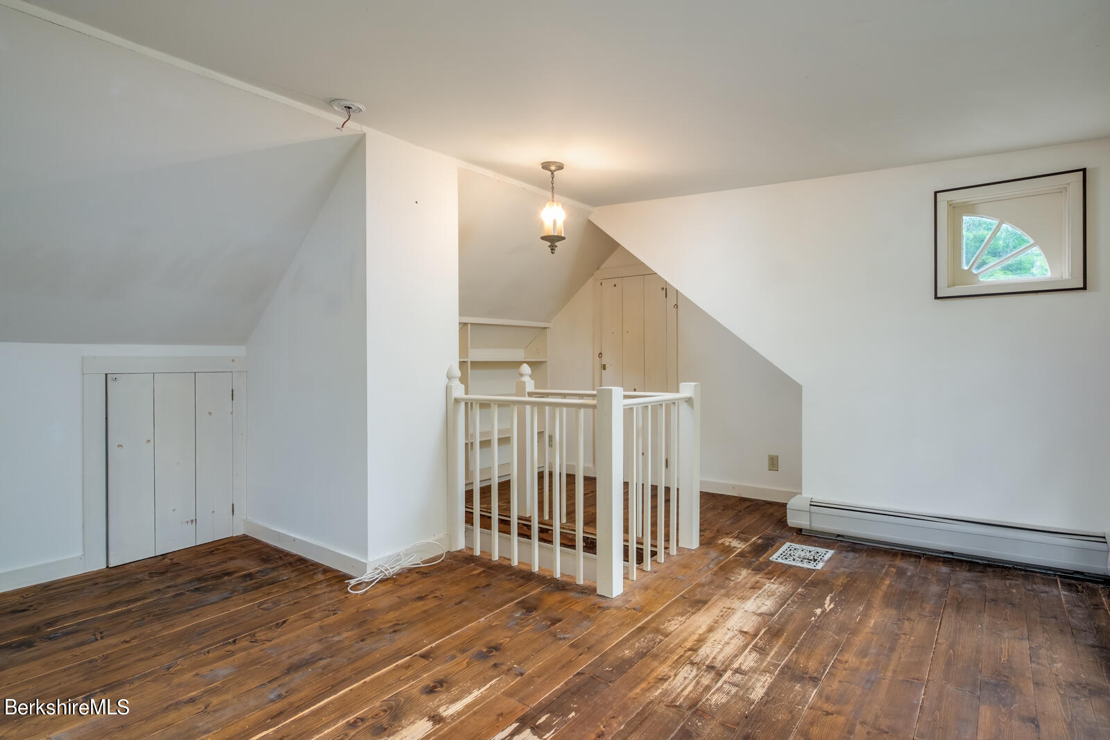 145 Henderson Road Williamstown, MA 01267 - Photo 21 of 26 Third floor