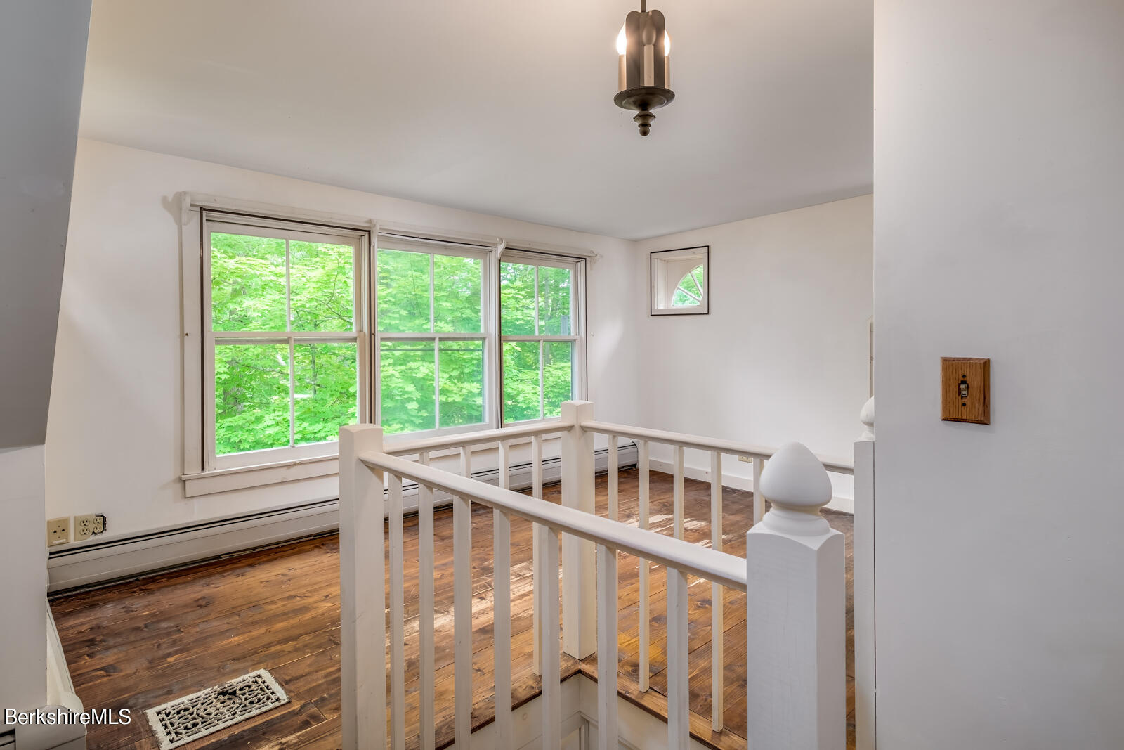 145 Henderson Road Williamstown, MA 01267 - Photo 22 of 26 Third floor