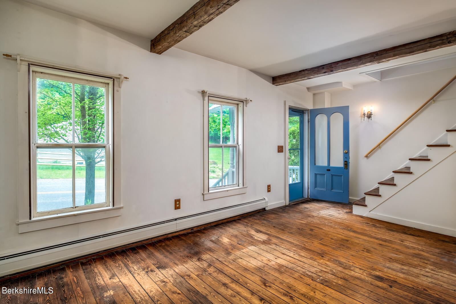 145 Henderson Road Williamstown, MA 01267 - Photo 6 of 26 Entry
